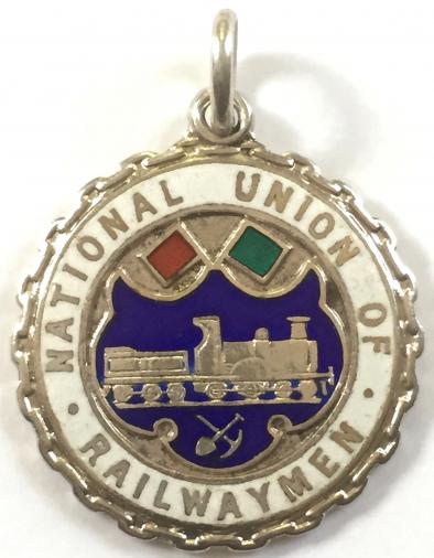 National Union of Railwaymen NUR silver trade union badge.