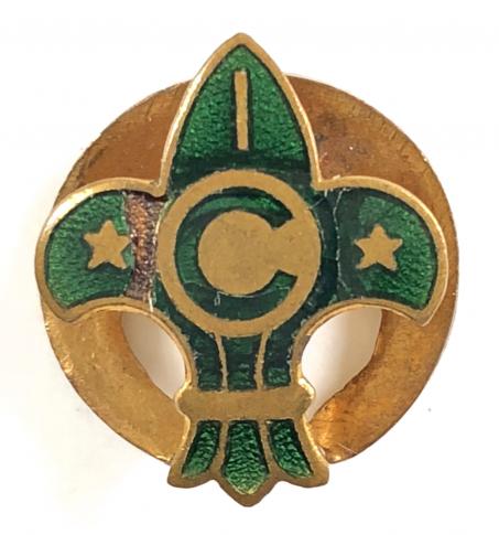 Boy Scouts Commissioner officer green enamel lapel badge