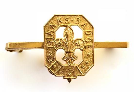 Boy Scouts Thanks Badge 1965 hallmarked silver gilt