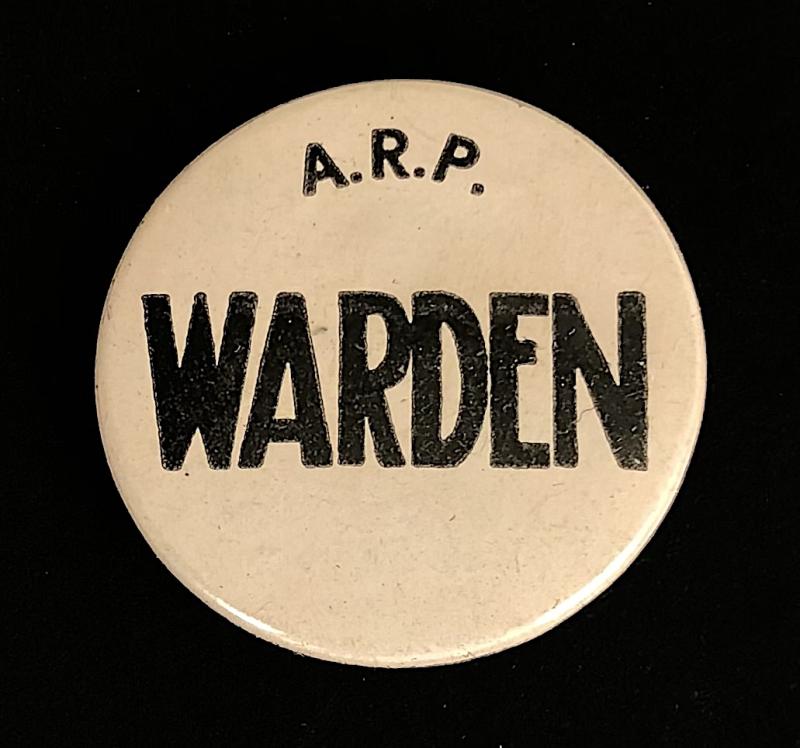 ARP Warden Air Raid Precauctions celluloid tin button badge