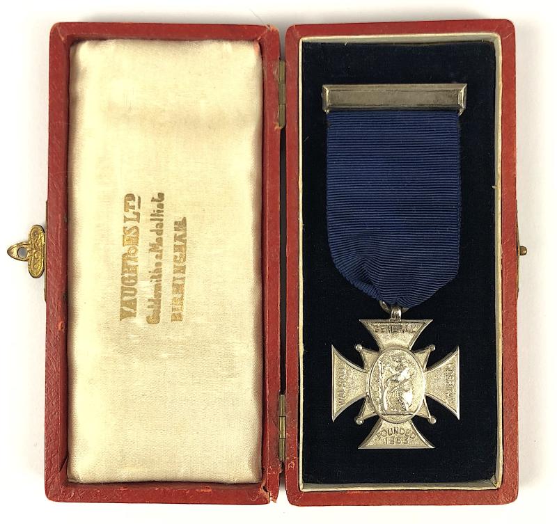 Walsall General Hospital 1924 Assistant Matron Silver Medal & Case