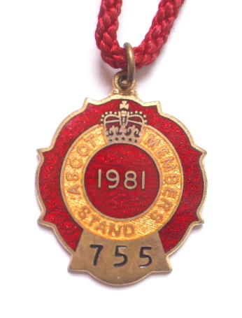 1981 Ascot horse racing club badge