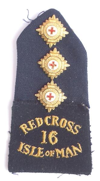 WW1 Red Cross 16 Isle of Man Commandant shoulder title badge