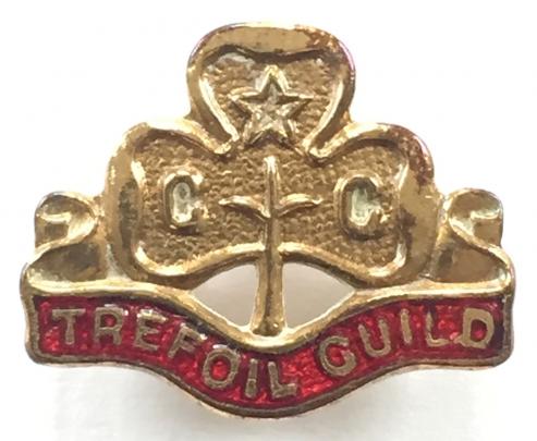 Girl Guides Trefoil Guild badge c1943