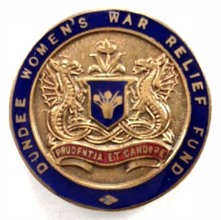 WW1 Dundee Womens Suffrage Society war relief fund badge