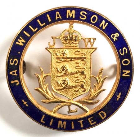 JAS Williamson & Son Ltd cap badge Lion Varnish Works, Lancaster. 