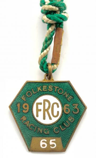 1963 Folkestone horse racing club badge
