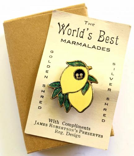 Robertsons pre war lemon fruit Golly head advertising badge card and case