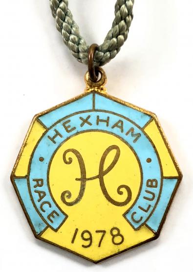 1978 Hexham Park horse race club badge