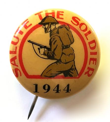 Salute The Soldier Week 1944 wartime fundraising badge