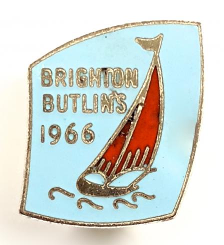 Butlins 1966 Brighton holiday camp yacht badge