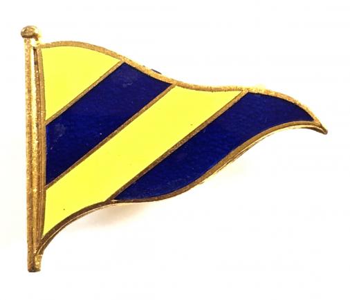 Chumley & Hawke Boatyard Horning burgee flag badge