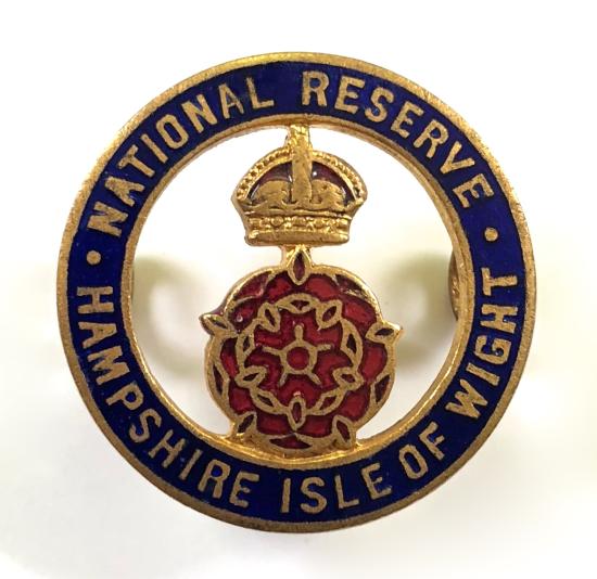 WW1 National Reserve Hampshire Isle of Wight badge rare VARIANT with loops