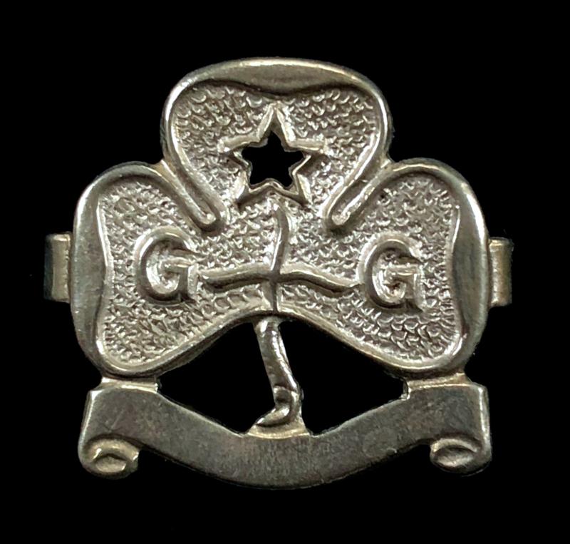 Girl Guides Commissioners silver plated promise badge circa 1920