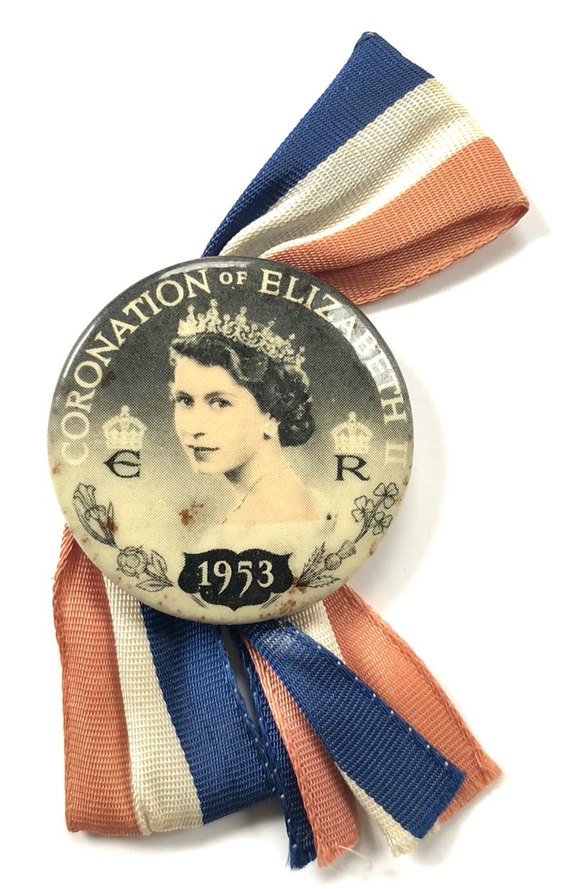 Coronation of Elizabeth II 1953 souvenir celluloid tin button badge Dia 32mm