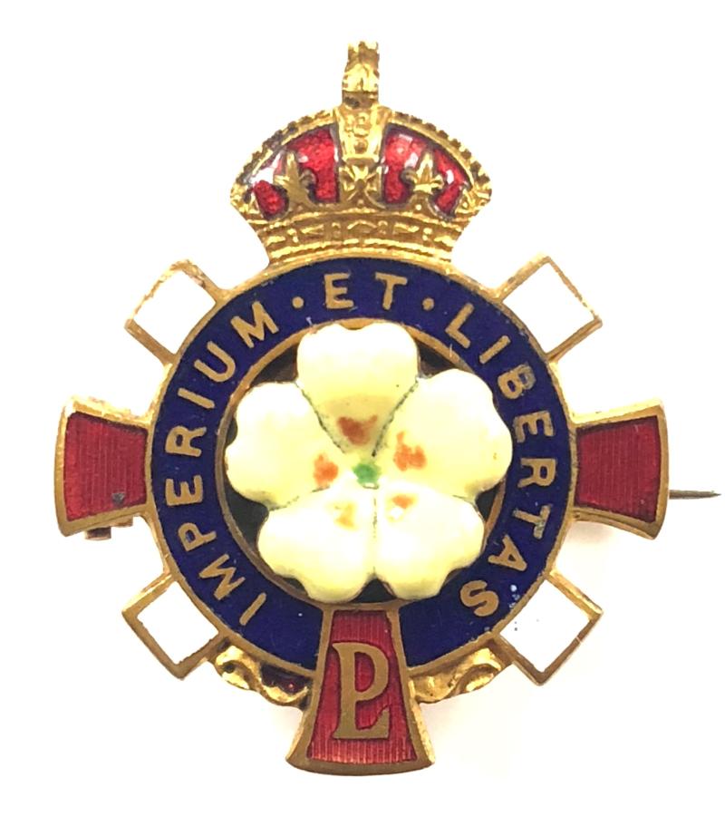 Primrose League Honorary Dame membership badge
