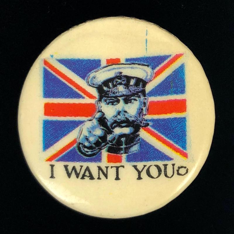 WW1 Lord Kitchener 'I WANT YOU' advertisement recruitment tin button badge