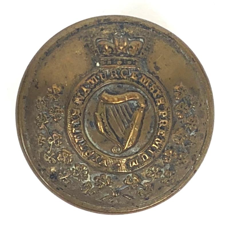 Royal Irish Regiment Victorian Officer's tunic button by Pitt & Co