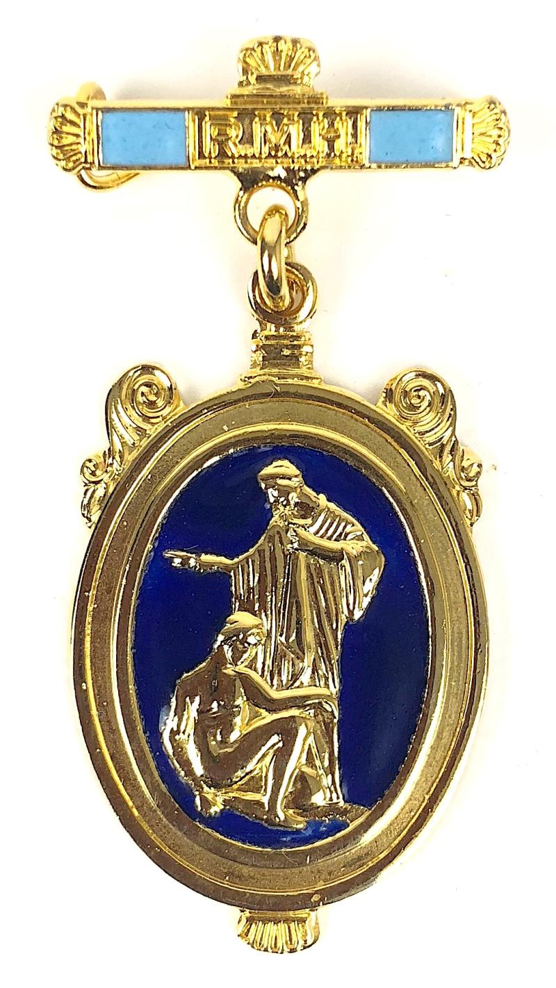 Royal Masonic Hospital gilt and enamel nurses badge