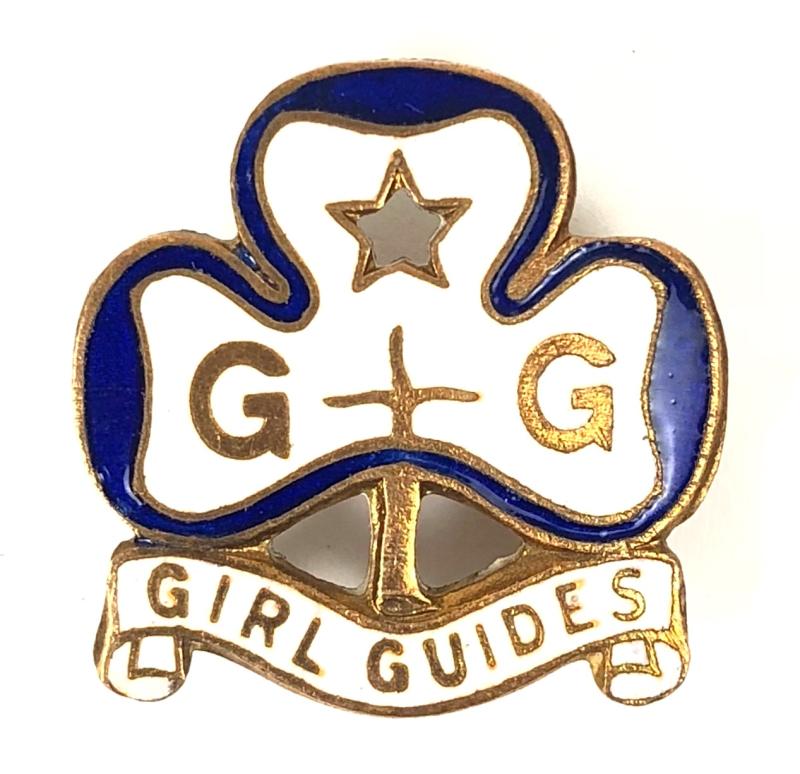 Girl Guides Cadet Rangers trefoil promise badge Collins London