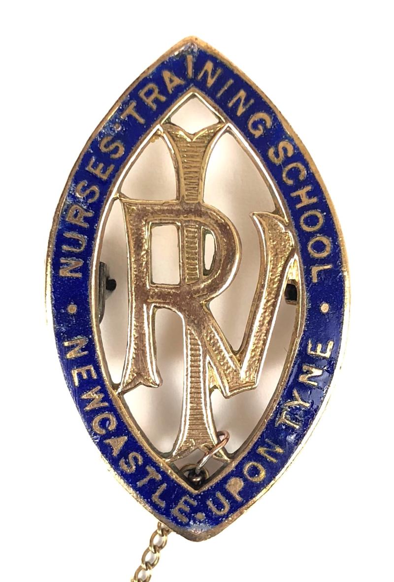 Royal Victoria Infirmary Nurses Training School Newcastle Upon Tyne badge