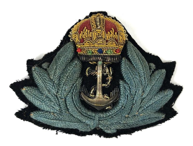 Womens Royal Naval Service WRNS officers hat badge