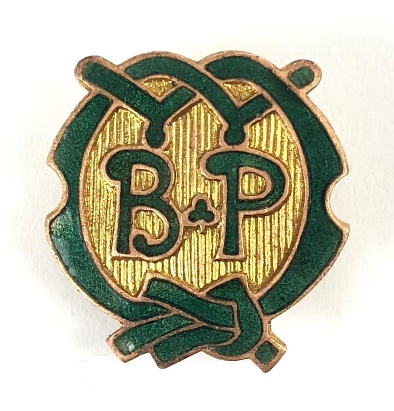 Girl Guides Adult Guider's green enamel BP warrant badge