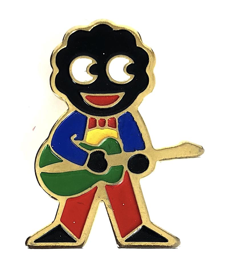 Robertsons 1980 Golly Guitarist advertising badge larger yellow area