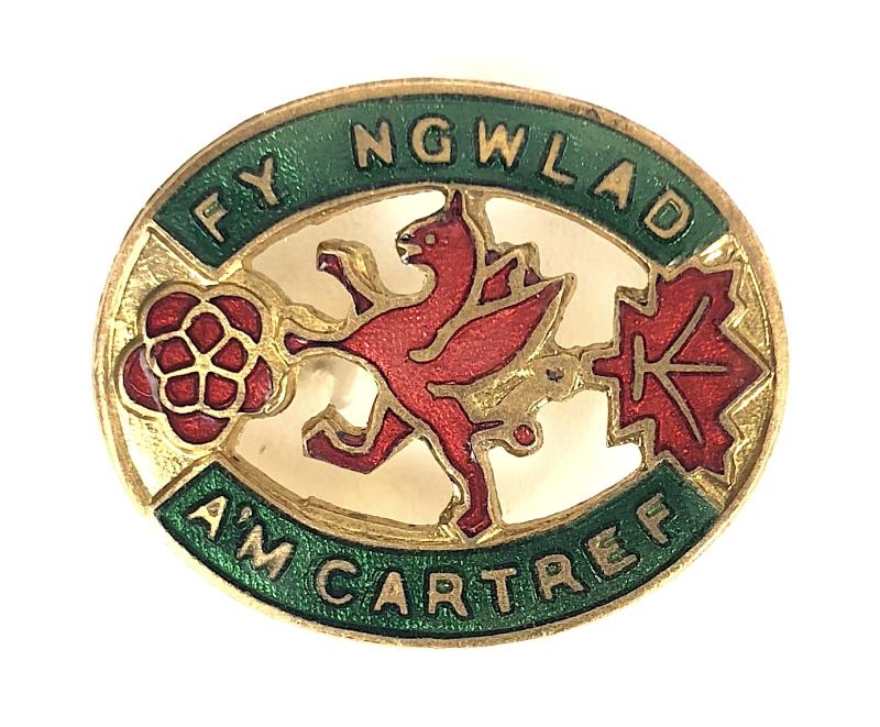 Womens Institutes WI For Home and Country WALES badge