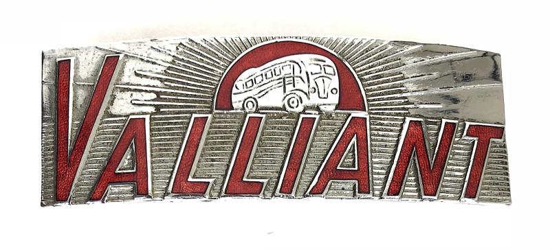 Valliant Direct Coaches Ltd Ealing London Hat Badge