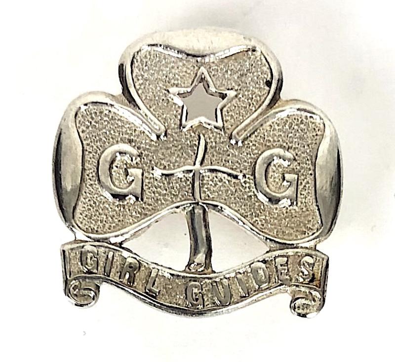 Girl Guides Commissioner 1931 hallmarked silver promise badge