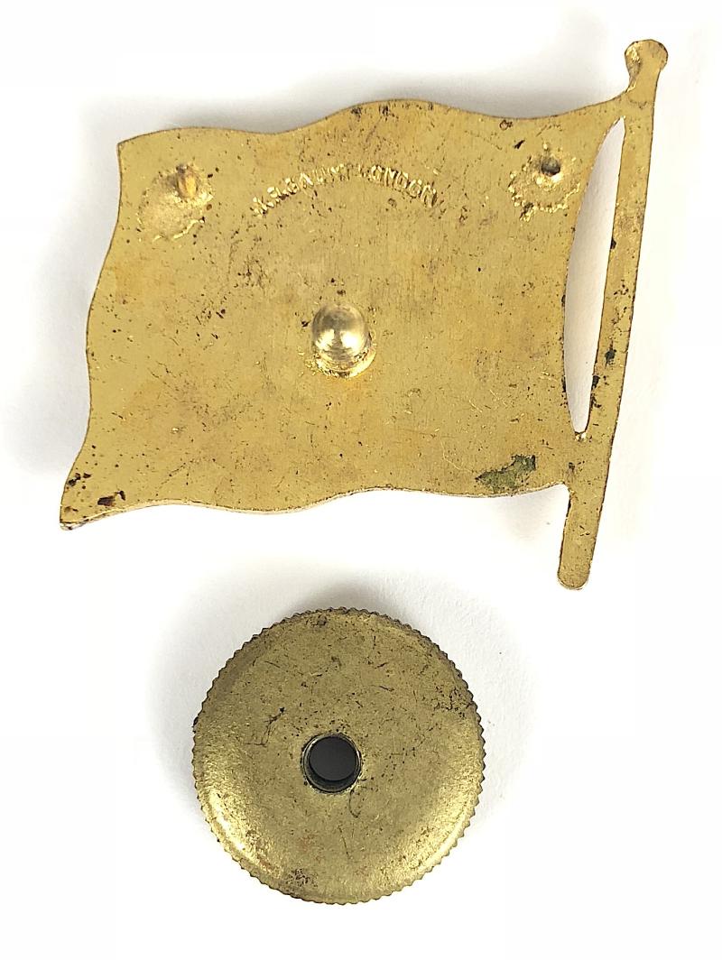 Royal Mail Steam Packet Company officers enamel flag cap badge J.R.Gaunt London