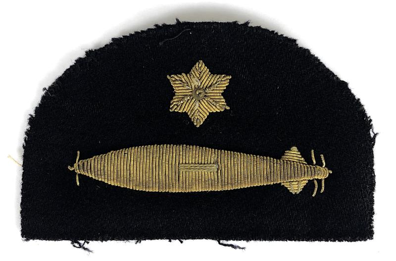 Royal Navy Leading Torpedo Man bullion cloth badge c1903 - 1947 -