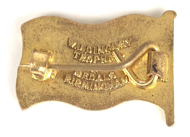 Pontins Holiday Camp Sand Bay enamel flag badge Somerset