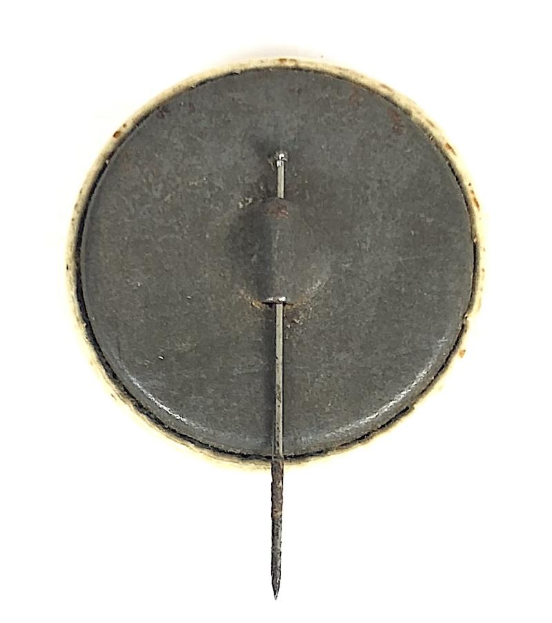 WW2 Winston Churchills V for Victory morse code musical notes badge