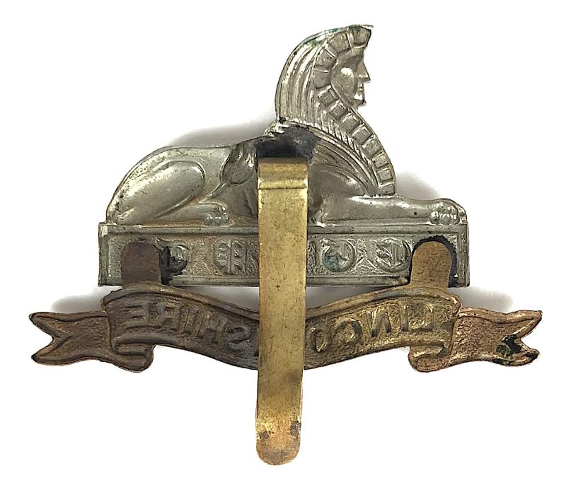 Lincolnshire Regiment cap badge