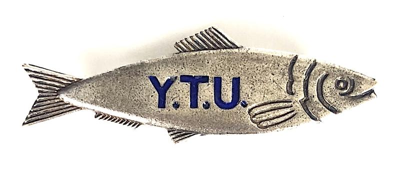 Royal National Mission To Deep Sea Fishermen Young Trawlers Union Badge