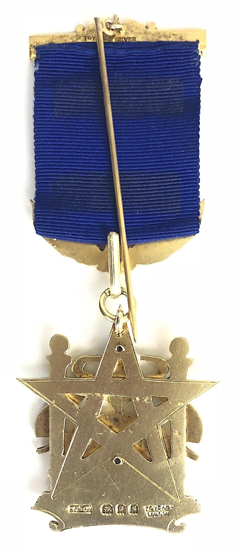 Masonic Consecrating Officer Bostall Heath Lodge 1922 silver enamel jewel