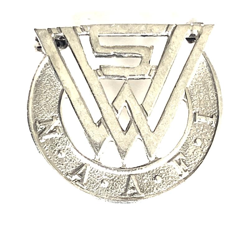 WW2 Women's Voluntary Service WVS NAAFI home front badge