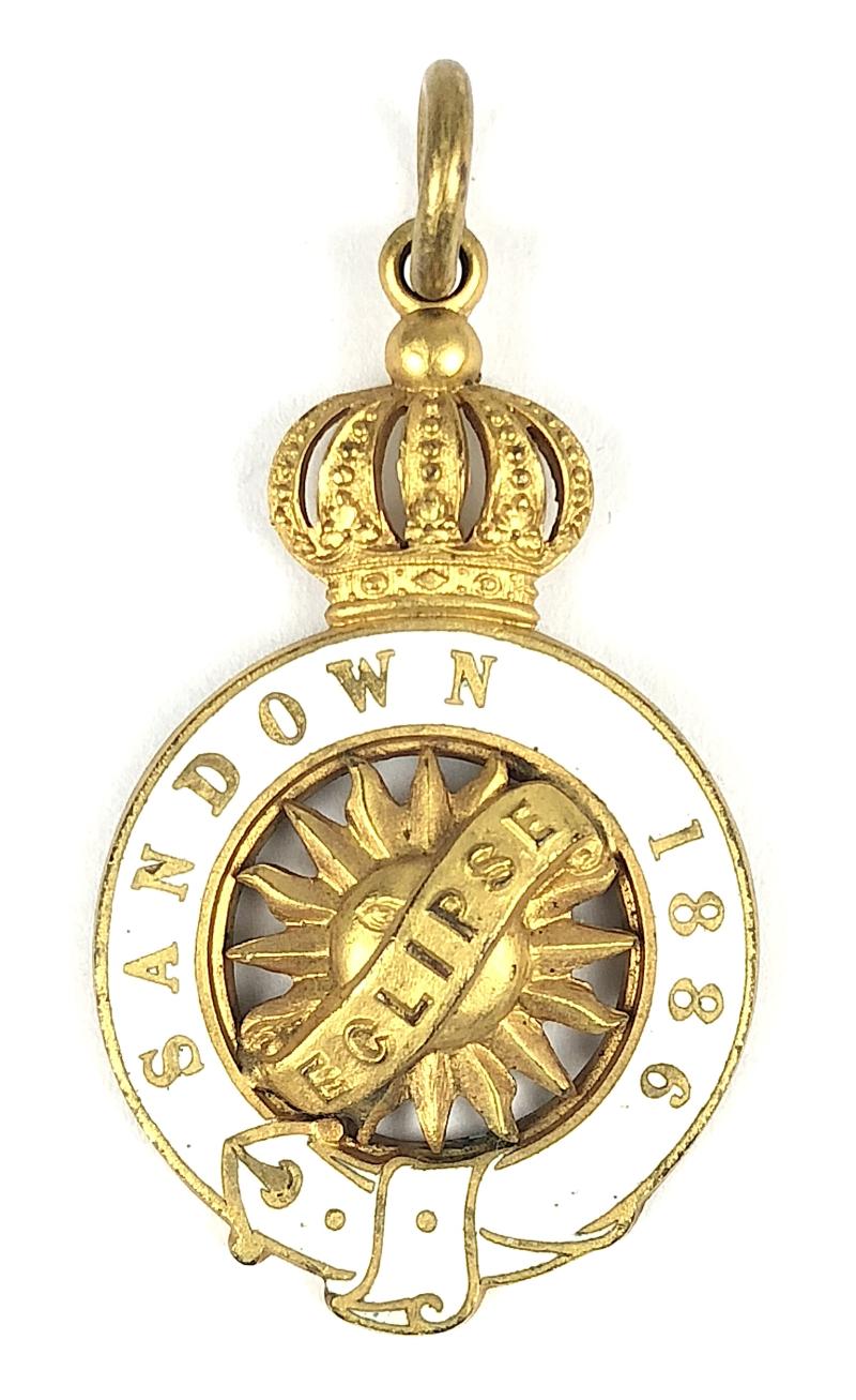 1886 Sandown Park gentlemans horse racing club badge