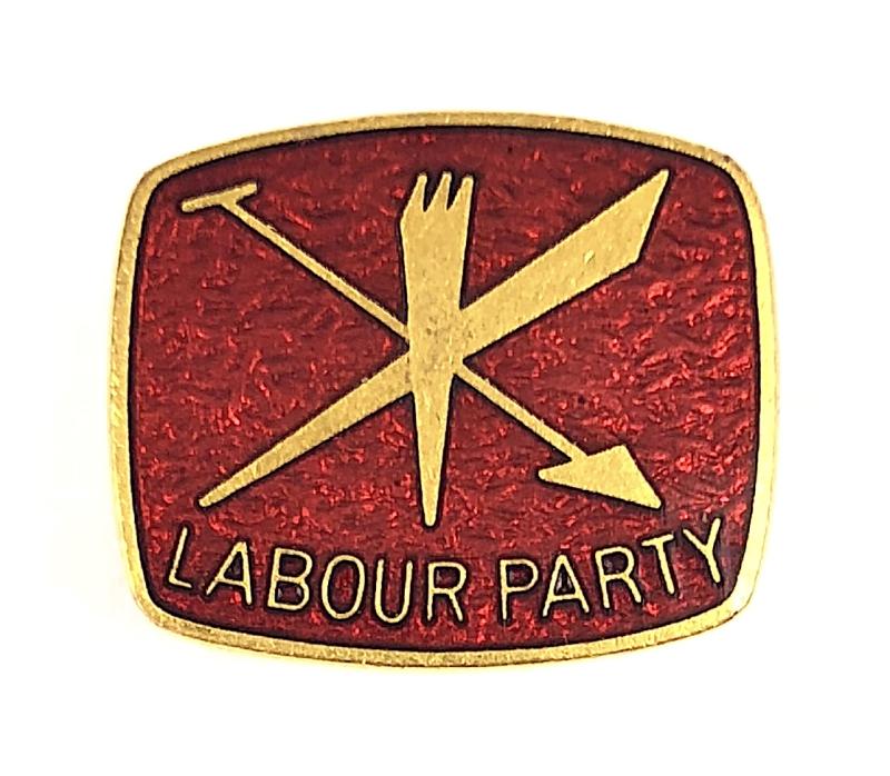 Labour Political Party supporters enamel badge c.1940's