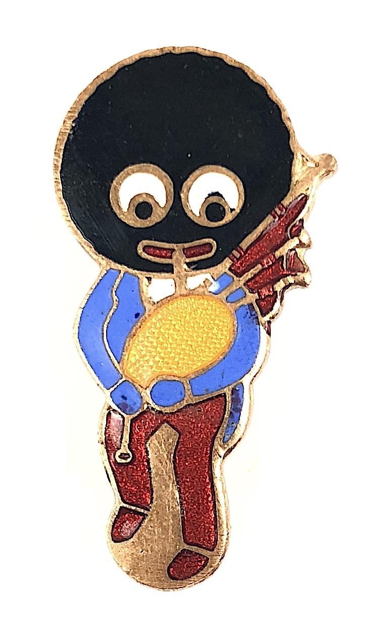 Robertsons Golly Bagpiper white waistcoat advertising badge G S REV GOMM