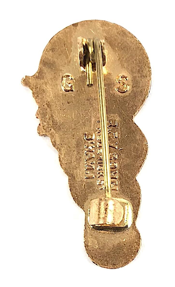 Robertsons Golly Bagpiper white waistcoat advertising badge G S REV GOMM