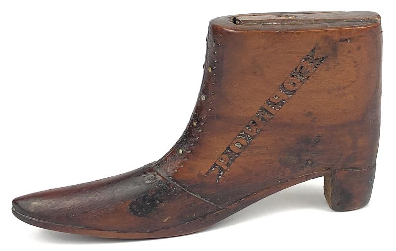 Boer War Prisoner of War POW 1903 Wooden Trick Shoe