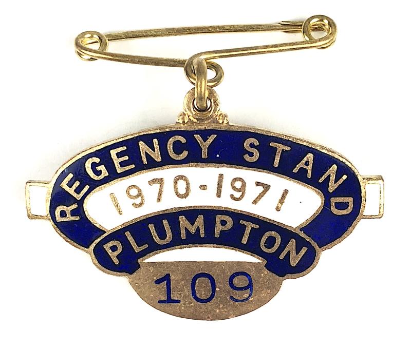 1970-1971 Regency Stand Plumpton Racecourse horse racing club badge