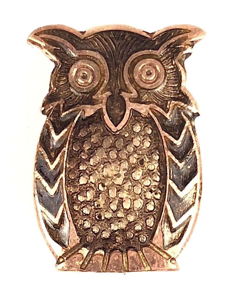 Girl Guides Tawny Owl assistant leader badge by Wylie & Co London