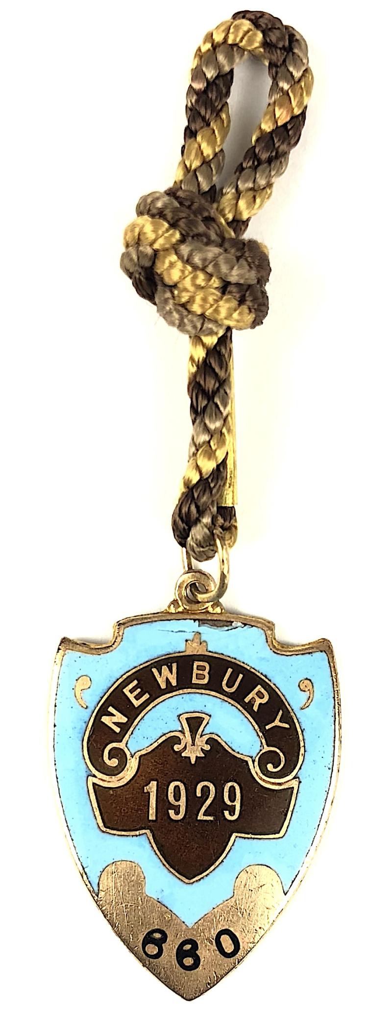 1929 Newbury Racecourse gentlemans horse racing club badge
