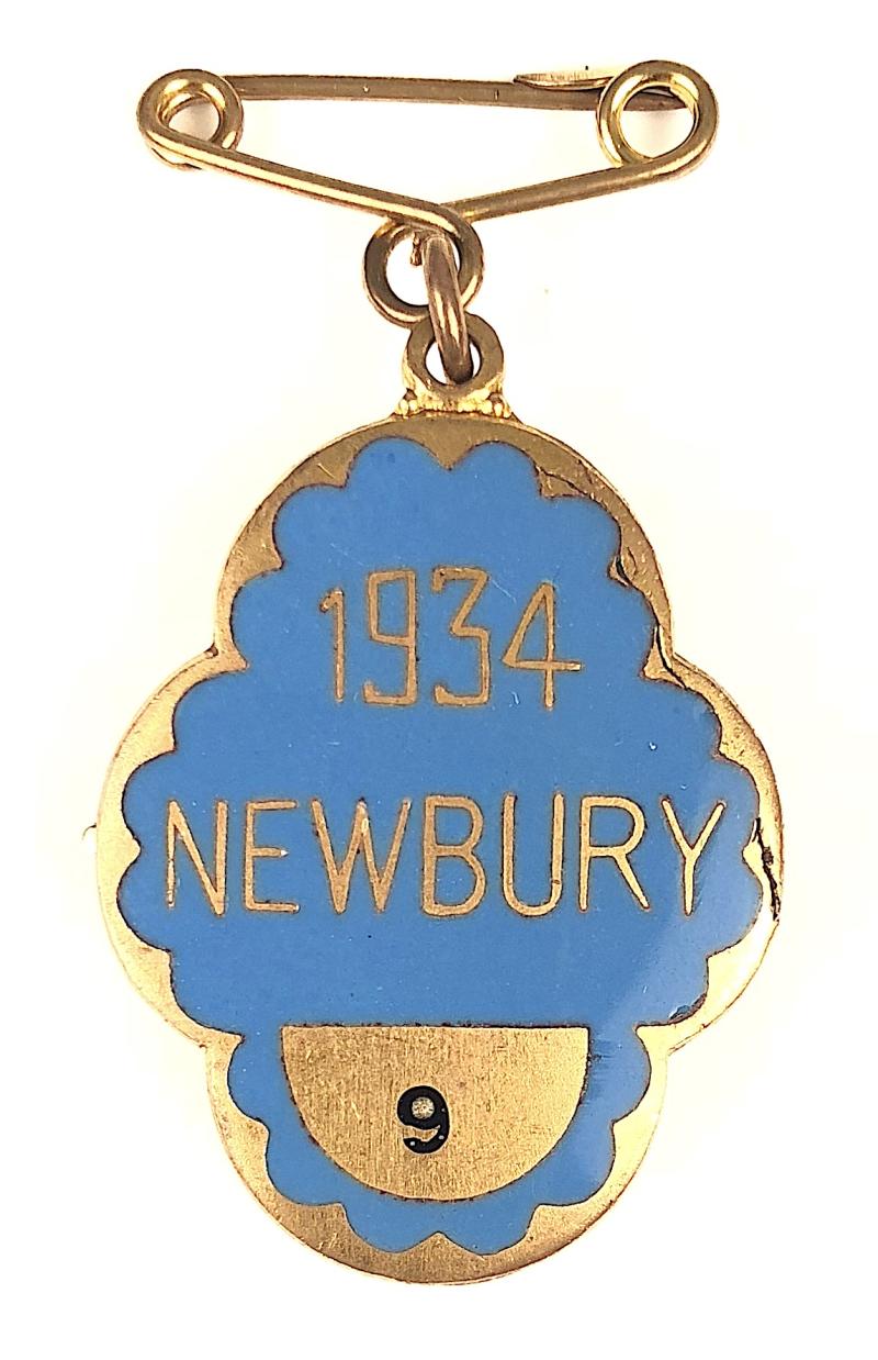 1934 Newbury Racecourse horse racing club badge