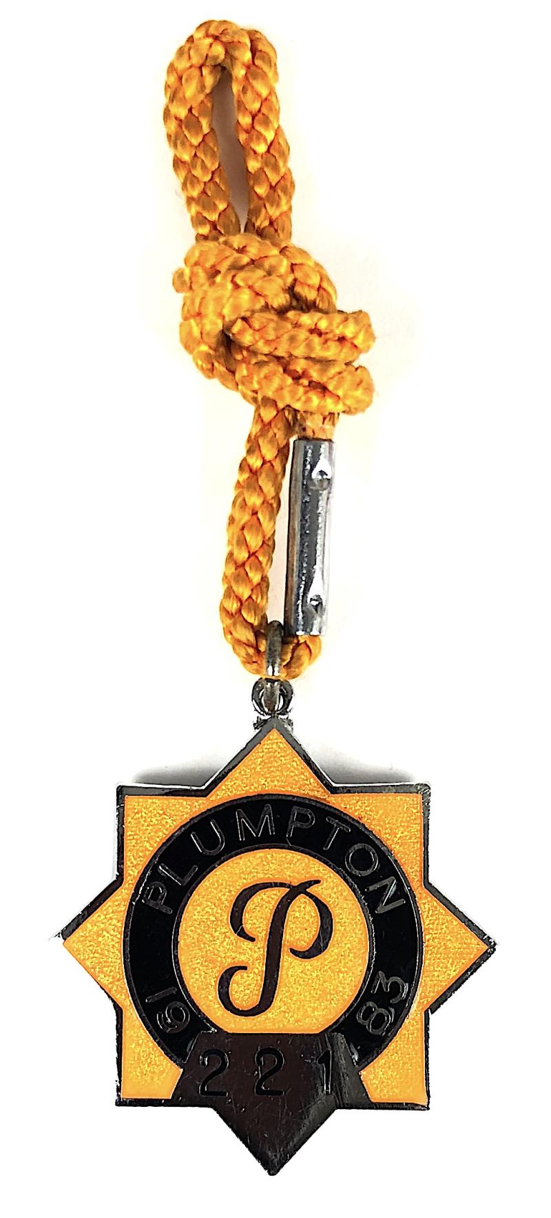 1983 Plumpton Racecourse gentlemans horse racing club badge