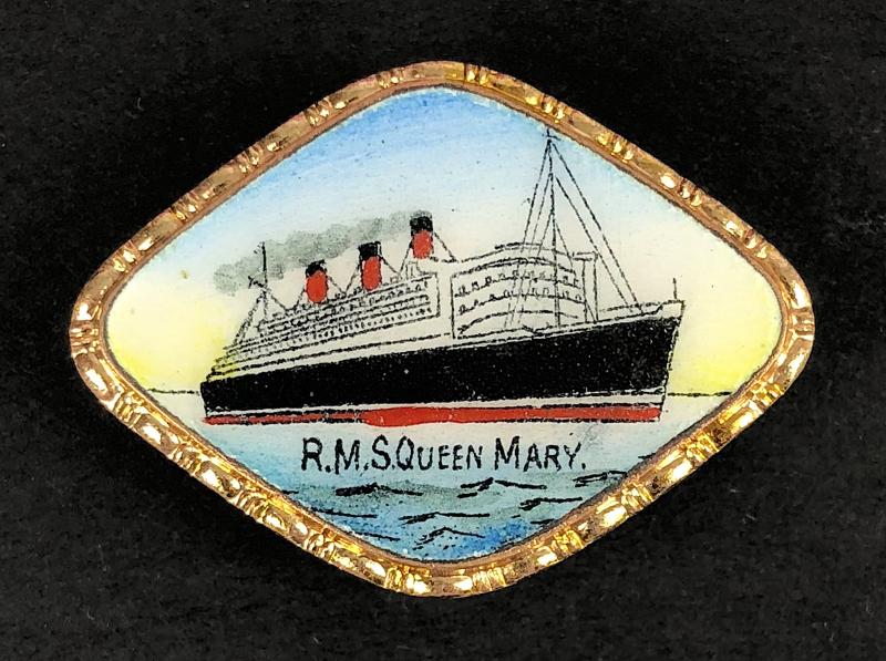 R.M.S. Queen Mary Cunard White Star gilt & enamel picture badge